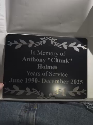 🌙 Moonlight Remembrance™ Metal Memorial Plaque